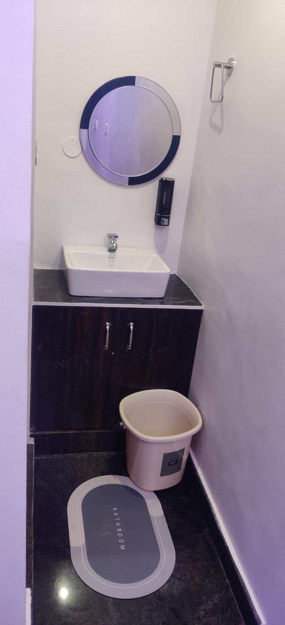 Aadhi Esha Residency Hotel Tiruvannāmalai Eksteriør billede